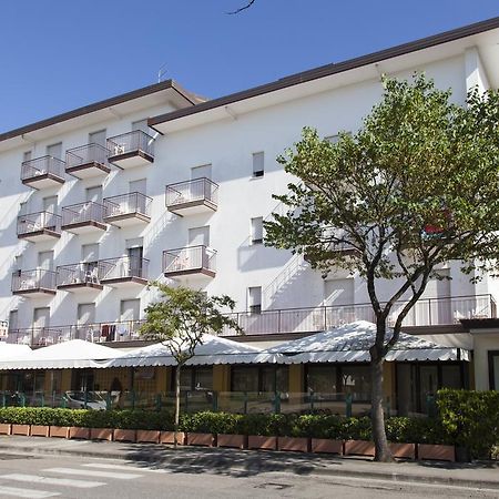 Albergo Dolomiti Lido di Jesolo Eksteriør bilde